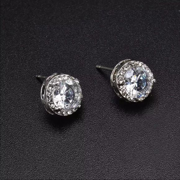 White Rhinestone Crystal Zircon Ear Stud Earrings, NICE EARRINGS, CUTE EARRINGS - Picture 3 of 3